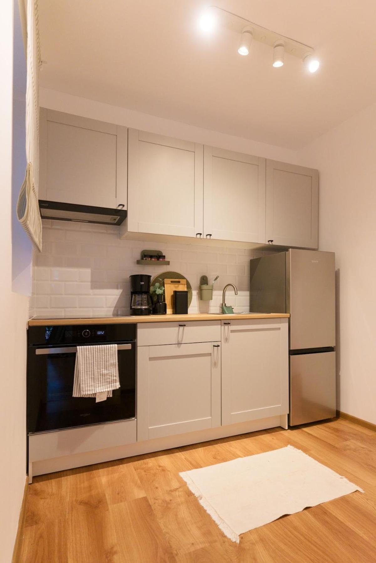 Charming & 1br Apartament Bucureşti